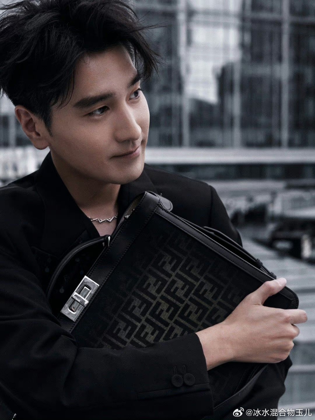 赵又廷最新照片分享与获取步骤指南