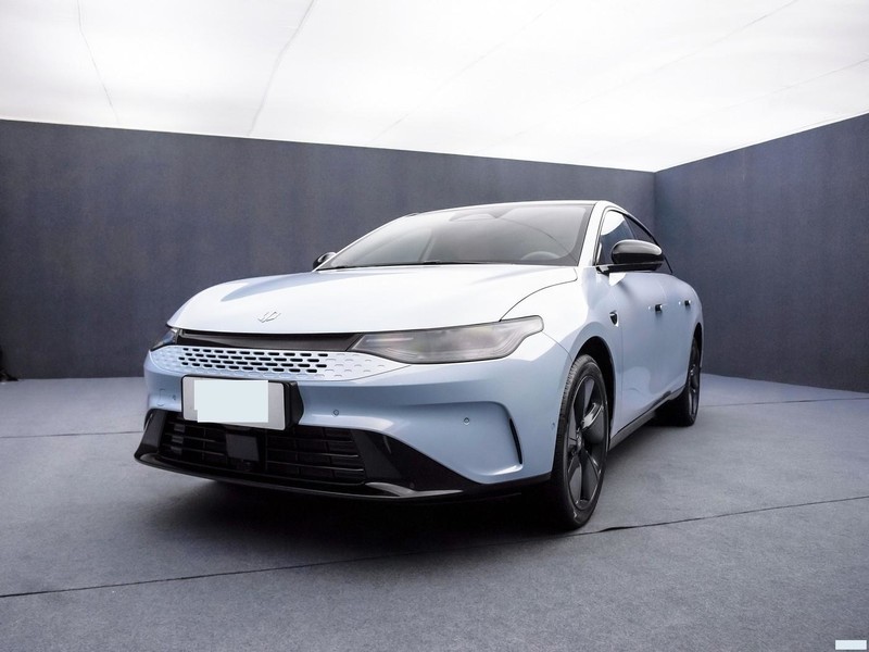 零跑最新款车型,科技与时尚的完美融合亮相!